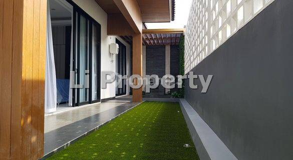 Dijual Rumah Mewah Graha Candi Golf, Jangli, Furnished, Semarang 1