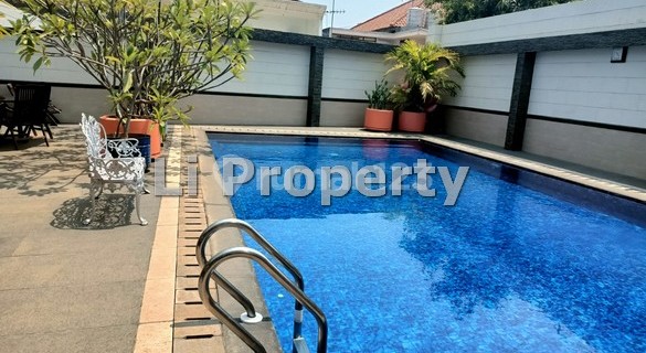 Dijual Rumah Bromo, Papandayan, Gajahmungkur, Swimm Pool, Semarang 1