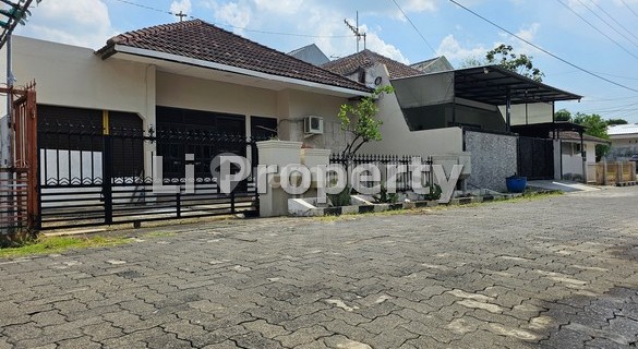 Dijual Rumah Pondok Indraprasta, Tengah Kota, 210M2, Semarang 1