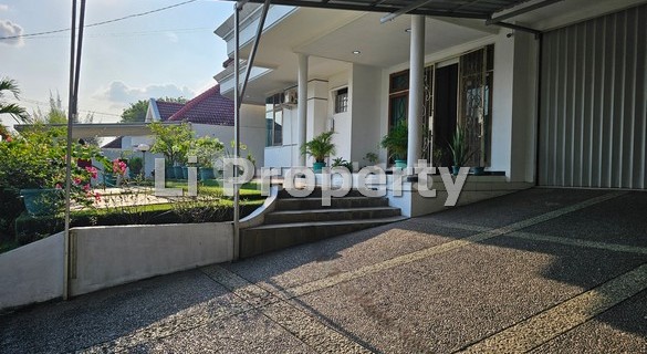 Papandayan house, Gajahmungkur, near AKPOL and MARE School, 477m2, Semarang 1