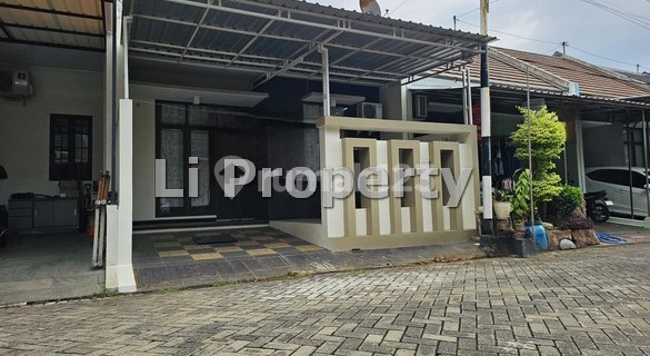 FOR RENT: Graha Harmoni house, Banyumanik, near Hermina Hospital, Semarang. 1