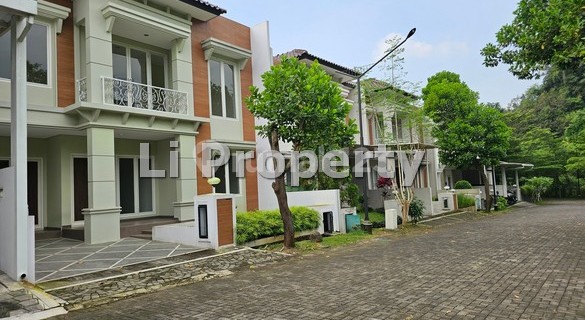 DISEWAKAN rumah Graha Candi Golf, Jangli, dekat kampus UNDIP Tembalang, Semarang 1