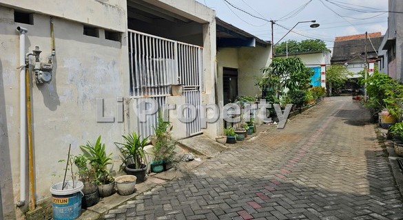rumah Tlogosari, Pedurungan, dekat kampus USM, murah, siap pakai, Semarang 1