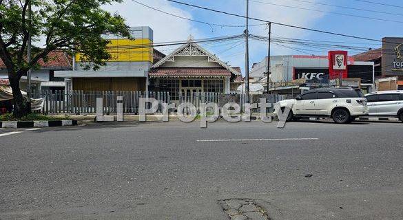 DISEWAKAN rumah Vintage MT Haryono, Tengah Kota, Semarang, 1500m2 1
