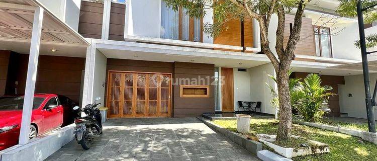 Rumah Mewah Dalam Perumahan Jalan Magelang Furnished 1