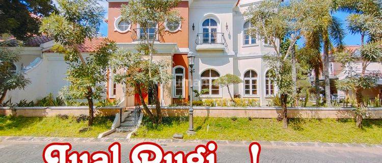 Rumah Mewah Dijual Cepat Luas 300 M² Hook 1