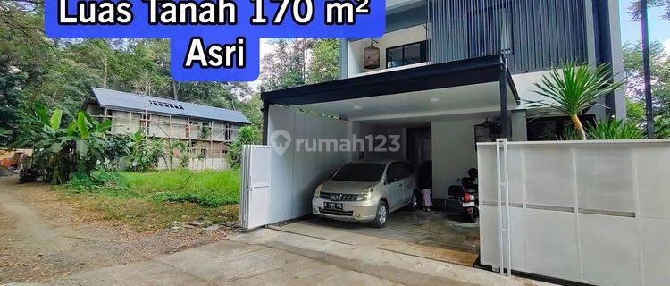 Turun Harga Rumah Halaman Luas Area Maguwo Sleman 1