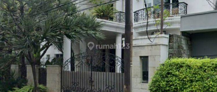 Rumah 2 Lantai Bagus di Jl. Hang Lekiu Iv, Jakarta Selatan 1