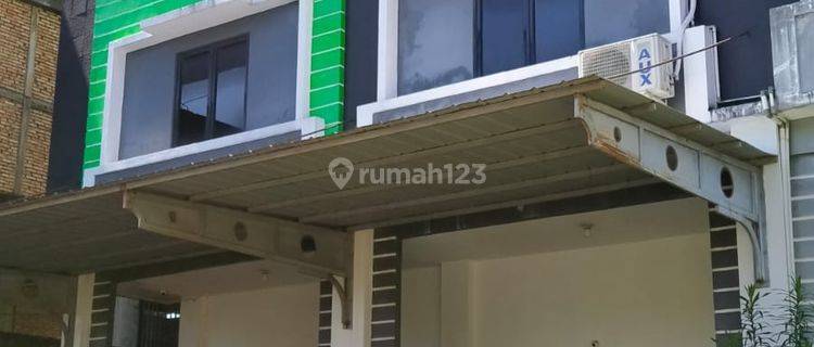 Dijual 2 Ruko Gandeng Komp Villa Palma 1