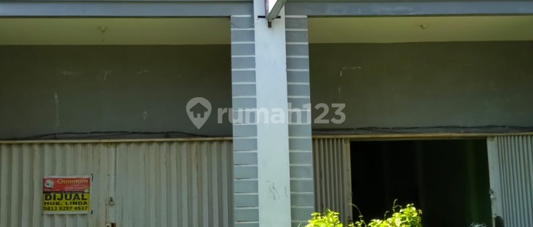 For Sale 2 Attached Shophouses in Villa Palma Complex. 1