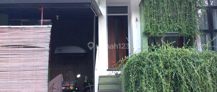 Rumah di Jalan Sariwangi Dekat Pasteur Bandung 3 Kamar Jual Bu 1