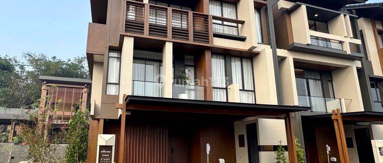 Rumah 3 Lantai 5 BR Wynyard 9 X 20 Hiera Bsd City Dekat Tol. 1