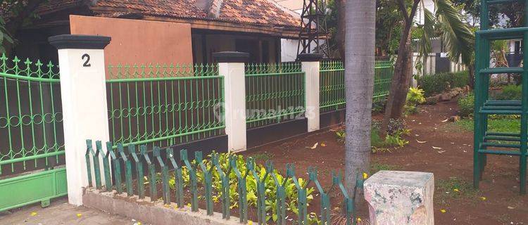 Rumah Tua Hitung Tanah di Tebet, Cocok Untuk Kantor atau Kos 1