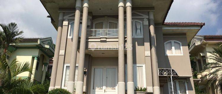 Dijual Villa Turun Harga Full Renov Lokasi Di Puncak Trawas Ys 1