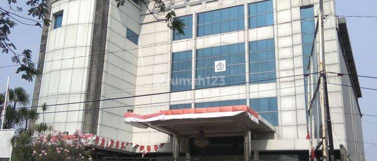 Dijual Gedung 4 Lantai Cocok Untuk Kantor Atau Bisnis di Bogor 1