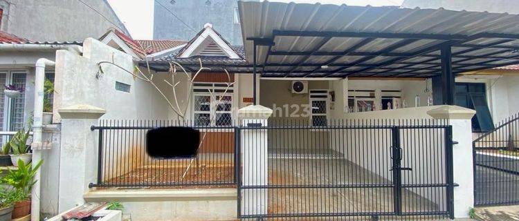 Dijual Rumah cantik Siap Huni Griya Loka  1