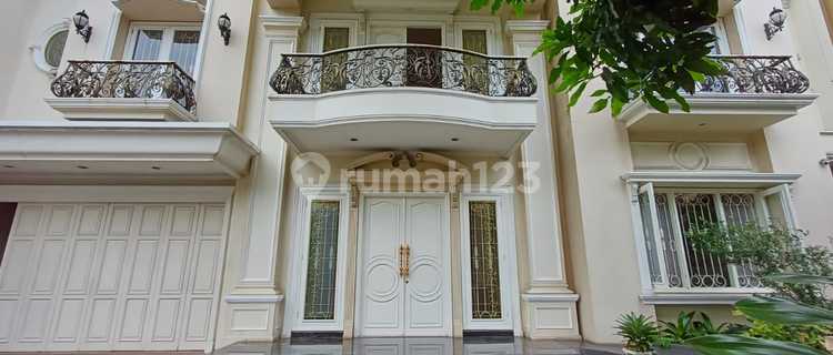 Large Semi-Furnished House in Kebon Jeruk, West Jakarta 1