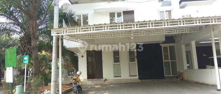 Di Jual Rumah Komplek Greencourt Kapuk Lokasi Sangat Strategis cocok untuk perkantoran dan tempat usaha lainnya. HARGA MARKET : 6 M X X X > JUAL HANYA 3,7 M NEGO SAMPAI JADI !! 1