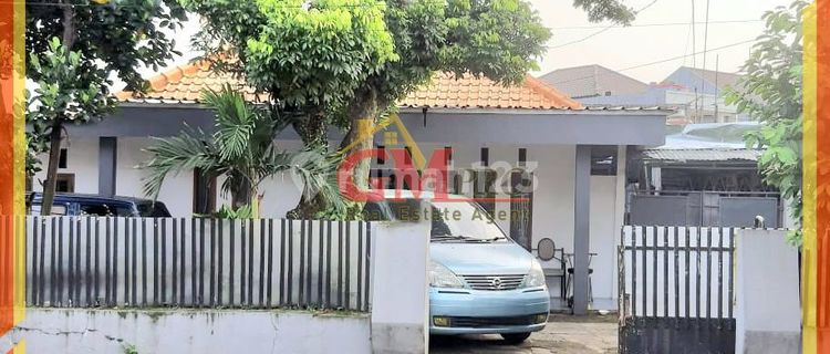 House at Moch Ramdhan, BKR - Central Bandung 1