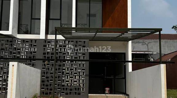 Dijual 3 Unit Rumah Baru Griya Bsd Siap Huni Cantik Dan Full Renov Lokasi Premium Rumah Baru SHM - Sertifikat Hak Milik di BSD Griya Loka 1