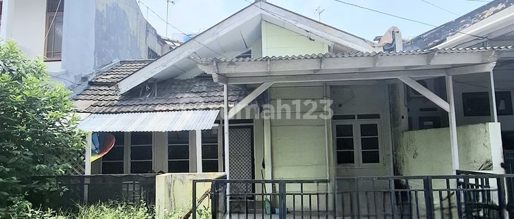 Rumah Murah Bintaro Sektor 1 Jakarta Selatan, Dalam Komplek Besar 1