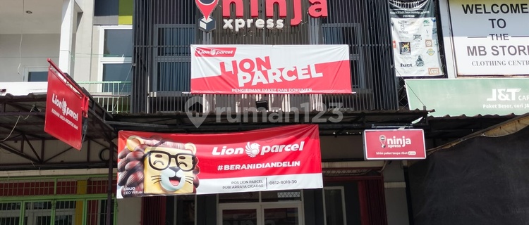 Quick Sale, Well-Maintained Shop House in a Busy Location in Bogor 1