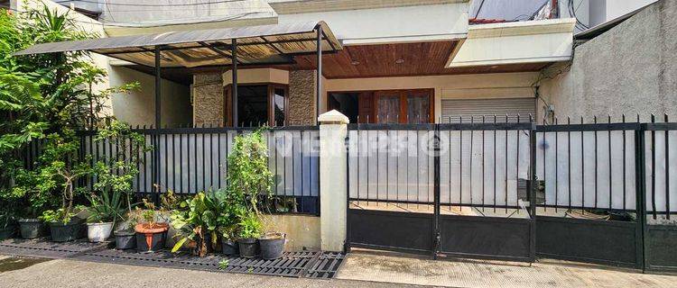 Rumah Tomang Patra Komala Cocok Bangun Ulang Rumah Kos Lt 170m2 1