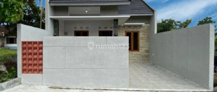 Jual Rumah Konsep Modern Tropis, Strategis di Timur Rs Pku Sleman 1