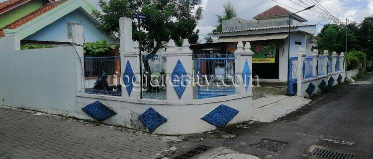 Rumah Di Demangan Gondokusuman Kota Yogjakarta  Dkt Pusat Kota 1