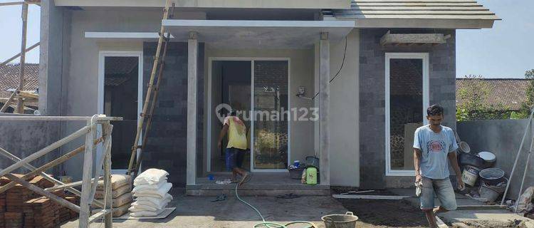 Rumah Dijual Jogja Dkt Apotik Kimia Farma Purwomartani Sleman KPR 1