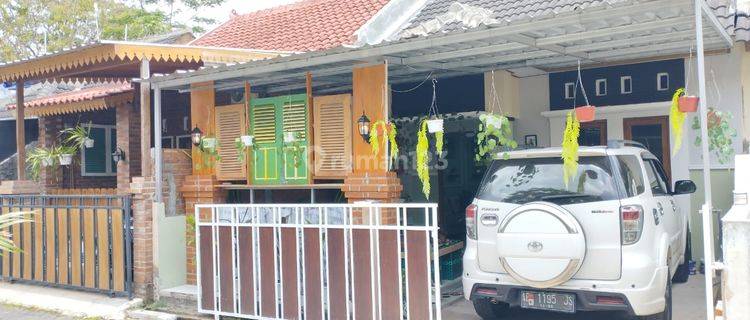 Rumah Cantik Perum Wirokerten Banguntapan Jogja.furnished , Yogyakarta 1