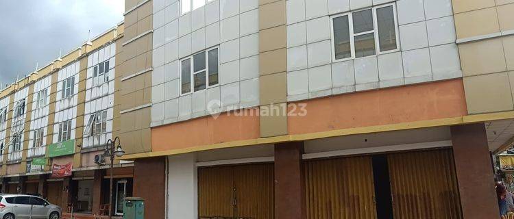 Disewakan ruko Golden Boulevard Bsd  1