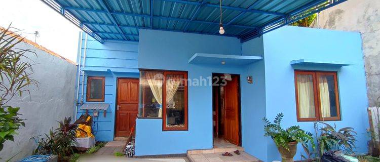 Rumah Dikawasan Perum Denpasar Barat 1