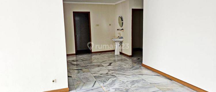 Di sewa 3+1 BR Apt Mitra Sunter boulevard  1