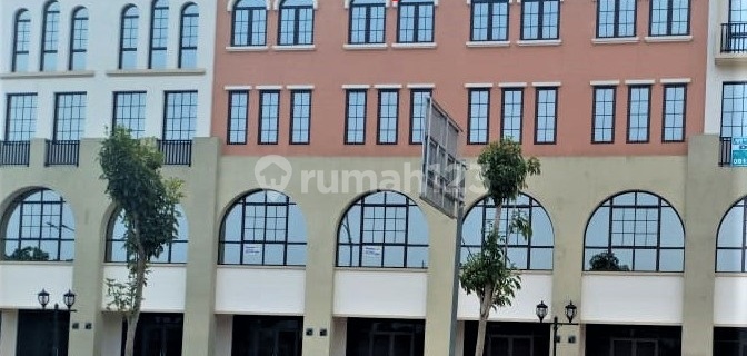 Ready-to-Use Shop House in Excellent Condition in Kelapa Gading, Code 0057 Joh 1
