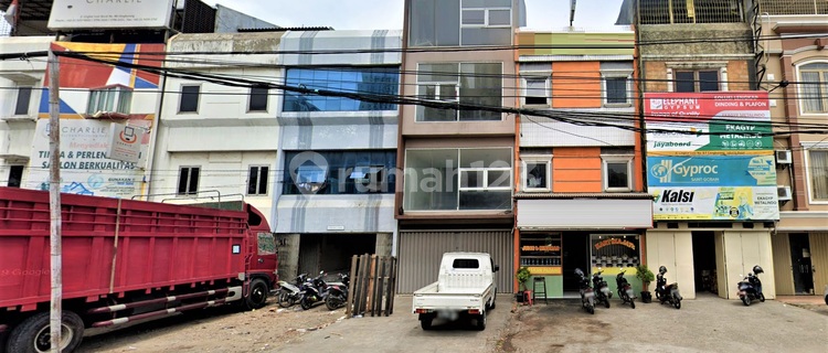 Ruko Siap Pakai Strategis di Semanan, Kode 0007 Jel 1