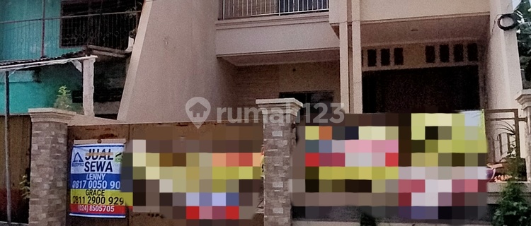 Middle City House Semarang 1