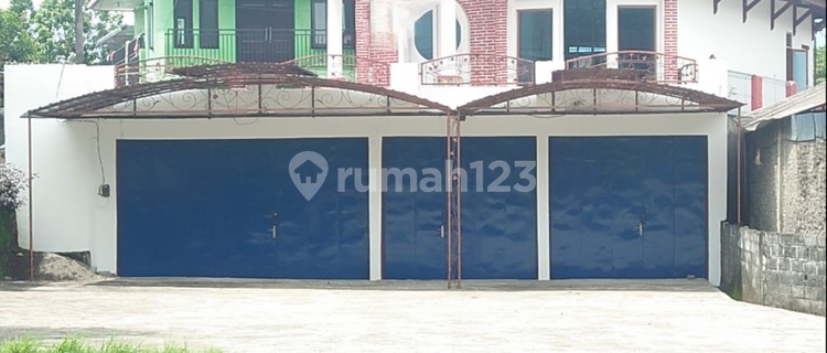 Ready-to-Use Shop House in Salatiga 1