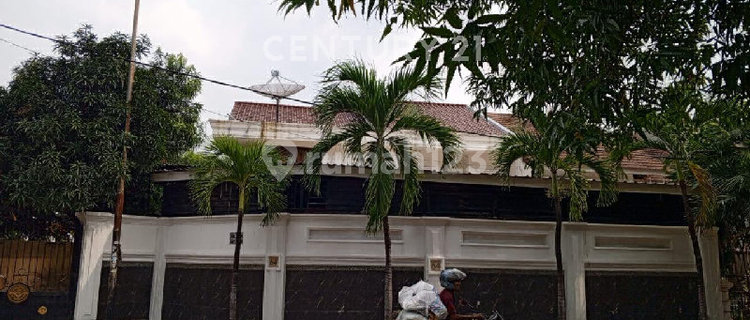 House on Pulo Mas Main Road 1