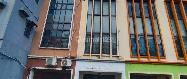 DI JUAL RUKO SIAP PAKAI DI DAAN MOGOT BARU * 0030-JON 1