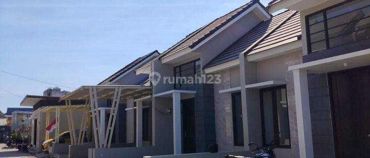 Dijual Rumah Lokasi Strategis Harga 500 Jutaan Di Surabaya 1