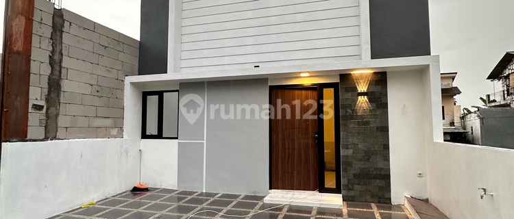Rumah Scandinavian Di Pandaan Dekat Rumah Makan Sri 1
