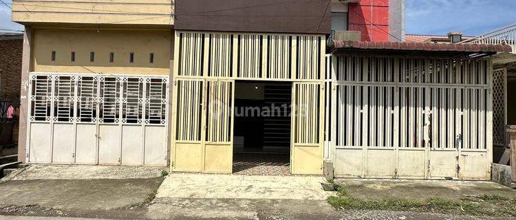 Rumah 2 Lantai Terlalu Murah Harga Babat Habis di Marendal Medan 1