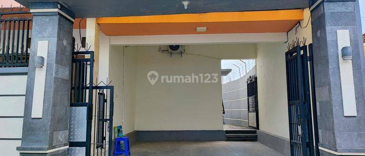 Rumah Semi Furnished di Jalan Pulau Buru, Singaraja - Bali 1