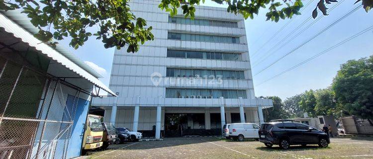 DIJUAL CEPAT GEDUNG JL PEMUDA RAWAMANGUN JAKARTA TIMUR 1