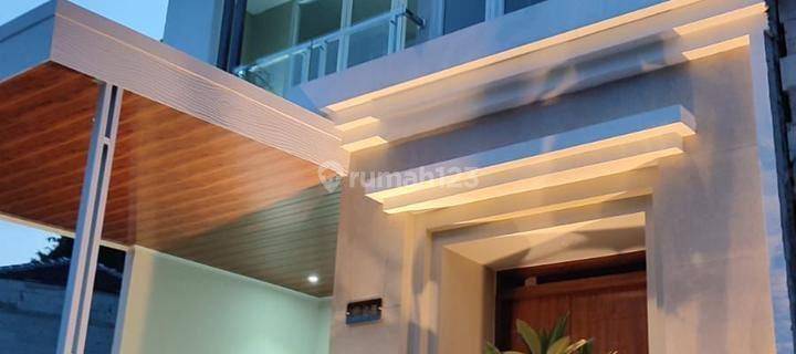 Dijual Rumah Bangunan  Baru Cinunuk Full Furnish 1