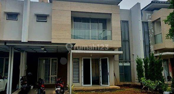 Rumah golf island 2 lantai luas 10x15 semi furnish ready siap huni 1