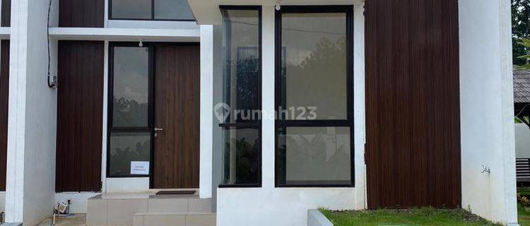 Rumah siap huni dengan fasilitas lengkap di parung bogor  1