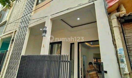 Rumah Baru Murah Di Belakang Rsud Mardani Jakarta Pusat Shm Baru Timur 1