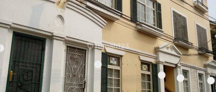 Dijual Town House Lippo Central, Lippo Karawaci, Tangerang, 004 1
